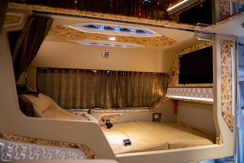 Top 20 xe limousine đi Nha Trang từ Sài Gòn: giá vé, số điện thoại hotline