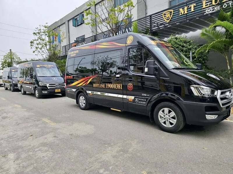 Nhà xe Hạ Long Travel Limousine Hà Nội Hạ Long Cẩm Phả Nội Bài