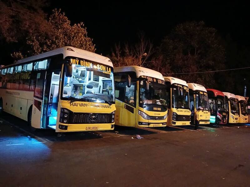 Nhà xe Xuân Tráng Limousine (Hải Vân Xuân Tráng): Số điện thoại, giá vé