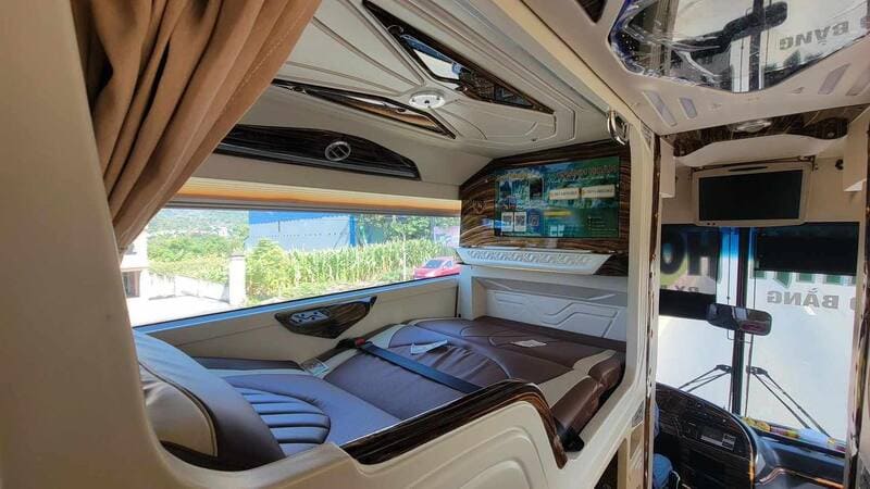 Nhà xe Khánh Hoàn Cao Bằng Bản Giốc Trùng Khánh đi Hà Nội