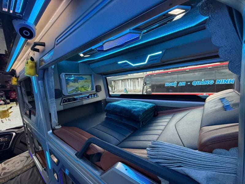 11 Nhà xe Quảng Ninh Hà Giang Đồng Văn limousine giường nằm