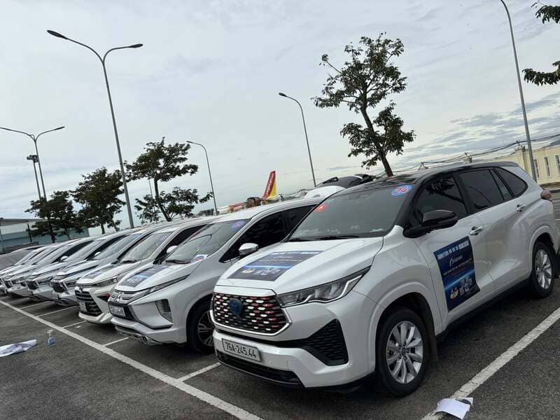 7 Nhà xe Đà Nẵng Chu Lai vé xe khách limousine đưa đón sân bay
