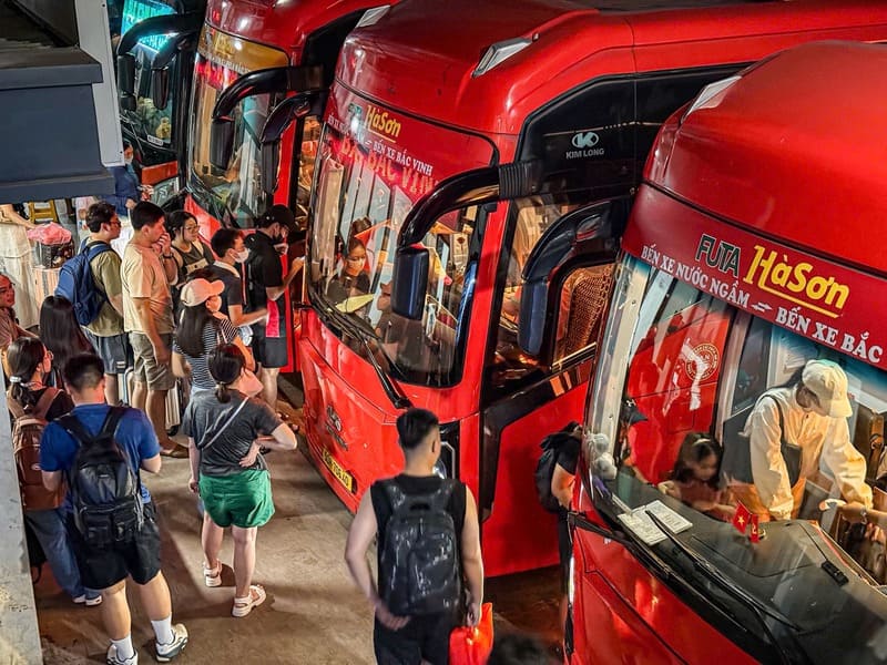36 Nhà xe khách Nghệ An Thanh Hóa đi Vinh limousine giường nằm