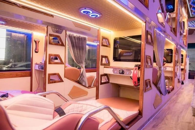 52 Nhà xe Quảng Bình Hà Nội đi Đồng Hới limousine giường nằm