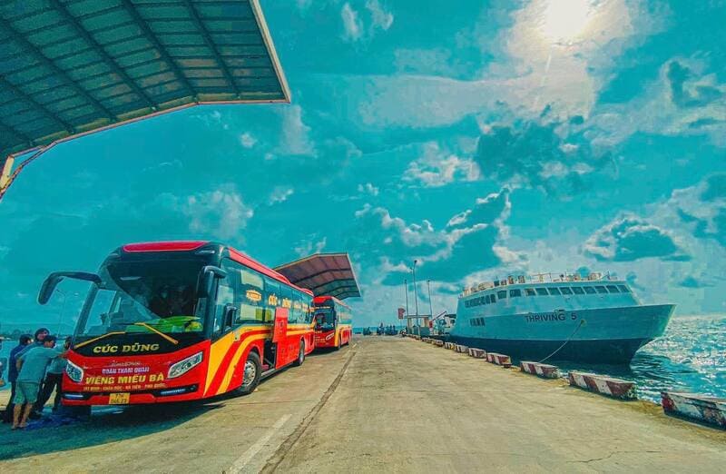 Nhà xe Cúc Dũng limousine Sài Gòn đi An Nhơn (Bình Định)