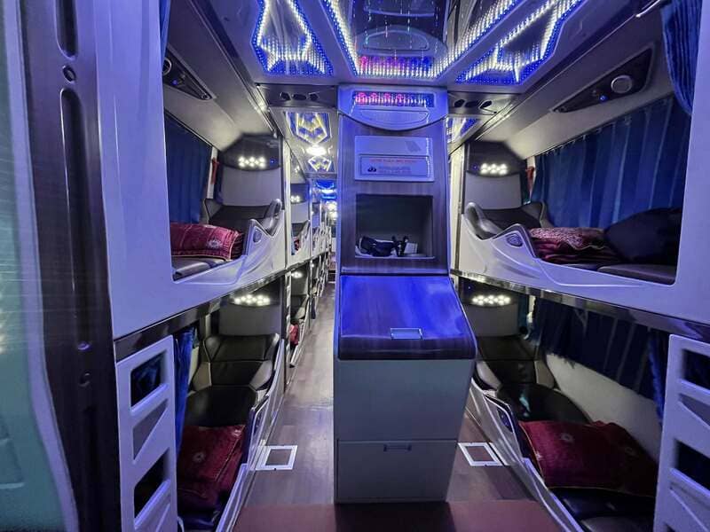 Nhà xe Đức Phong Limousine Tuy Đức Đắk Nông đi Sài Gòn