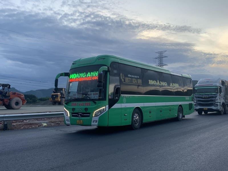 Nhà xe Hoàng Anh Nghệ An Quỳnh Lưu Diễn Châu đi Sài Gòn