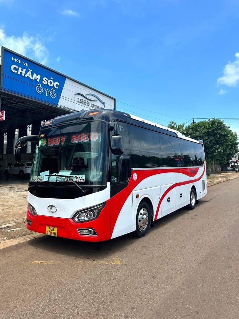 Nhà xe Huy Hiếu Lộc Ninh đi Bình Dương Sài Gòn TPHCM