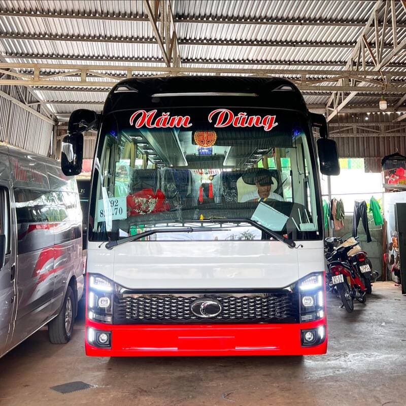 Nhà xe Năm Dũng Lộc Ninh đi Sài Gòn Đắk Lắk Huế Quảng Bình