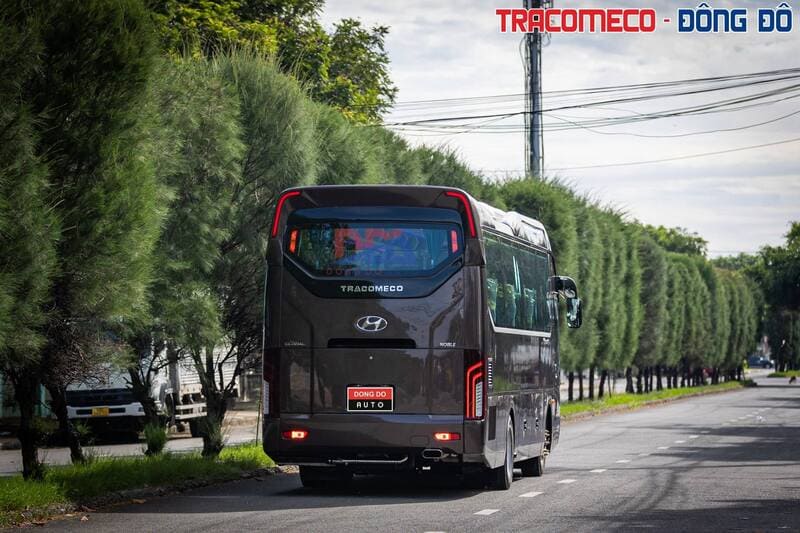 Nhà xe Phi Long La Ngà Định Quán Suối Nho Gia Kiệm đi TPHCM