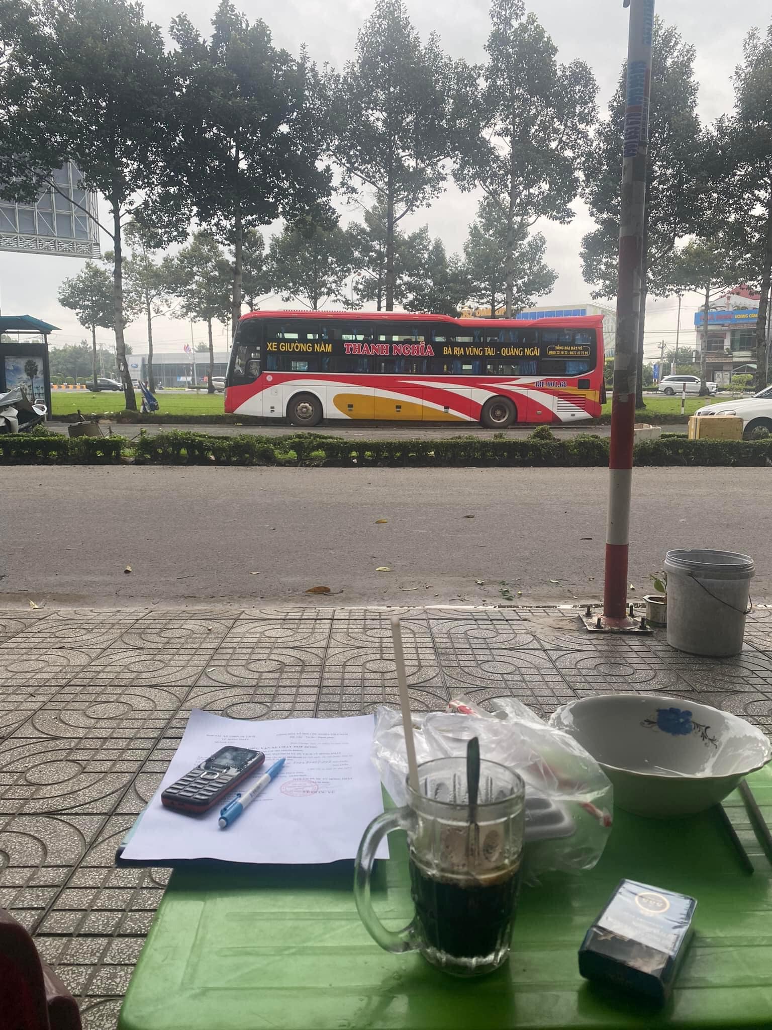 Nhà xe Thanh Nghĩa Vũng Tàu đi Quảng Ngãi đón khách QL1A