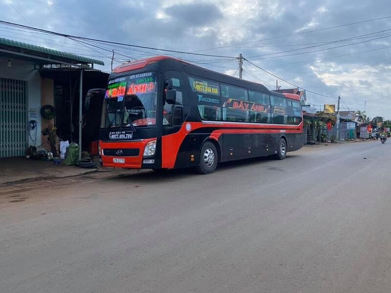 Nhà xe Bảy Ánh EaHLeo Buôn Hồ Đắk Lắk đi TPHCM Miền Đông