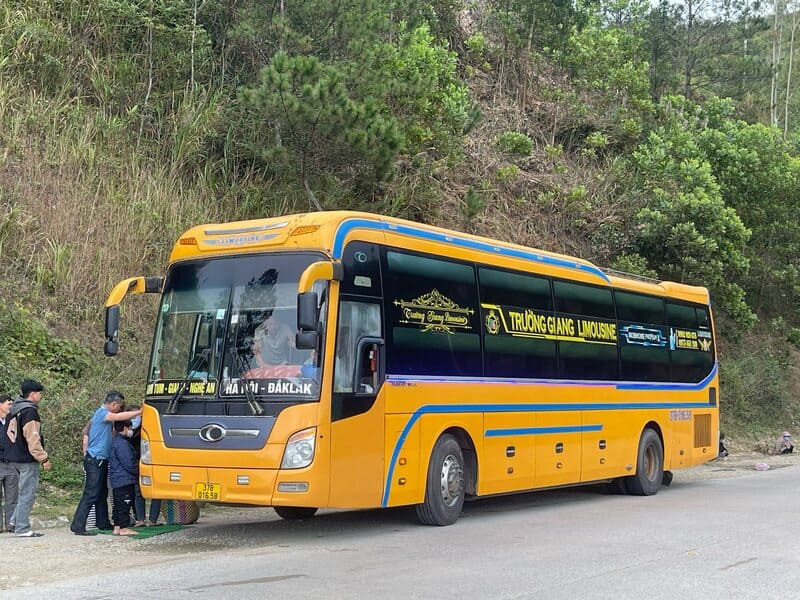 Nhà xe Trường Giang Gia Lai đi Đà Nẵng Huế Nghệ An Hà Nội