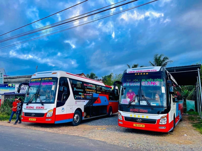 Nhà xe Hương Giang Phú Yên TP.HCM Đồng Nai Bình Dương