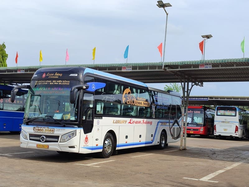 Nhà xe Loan Sáng Sài Gòn Đắk Lắk Buôn Ma Thuột EaKar Krông Năng
