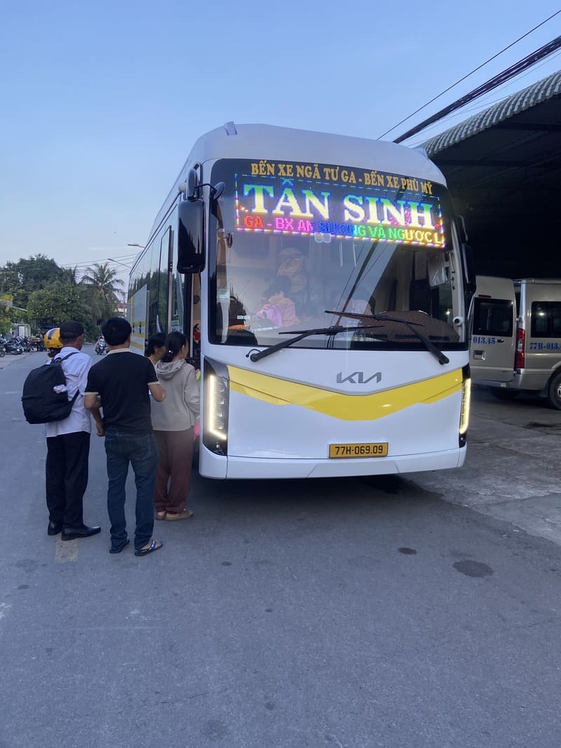 Nhà xe Tân Sinh Phù Cát Quy Nhơn Bình Định Sài Gòn