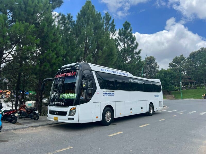 Nhà xe Thành Phát Châu Đức Ngãi Giao Sài Gòn Tân Sơn Nhất