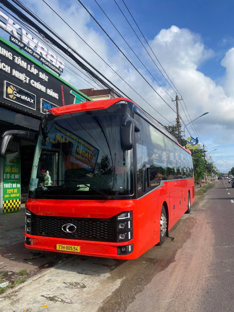 Nhà xe Hoa Công Bình Định (Gia Lai mới) đi TP.HCM Sài Gòn