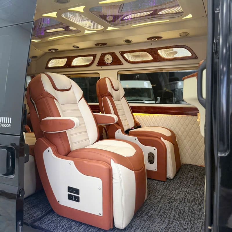 Nhà xe A Tỷ Quy Nhơn Nha Trang limousine hạng thương gia