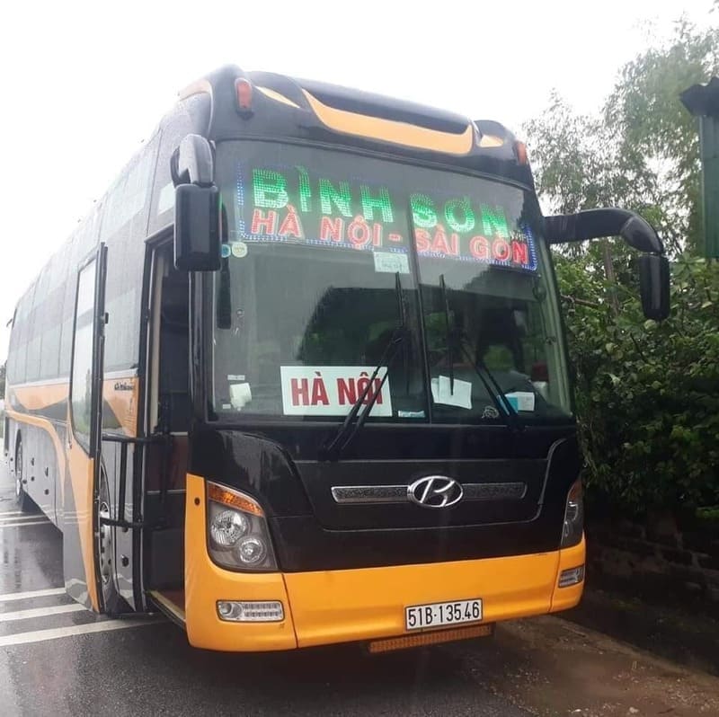 Nhà xe Bình Sơn Hà Tĩnh Sài Gòn Đồng Nai bến xe Ngã Tư Ga