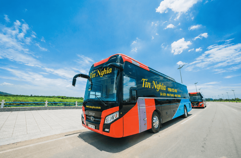 Nhà xe Tín Nghĩa Nước Ngầm (Hà Nội) – Miền Đông (TP.HCM)