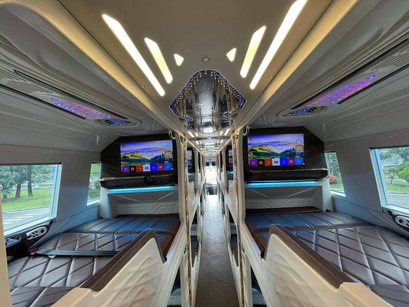 Nhà xe Trùng Khánh Limousine: Số điện thoại, giá vé & lịch trình
